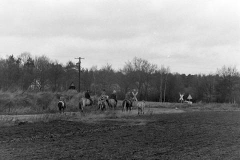 ARH NL Mellin 02-137/0006, Reiterausflug, um 1975