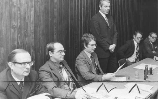 ARH Slg. Bartling 165, Verhandlungen über öffentliche Finanzierungshilfen, 1974