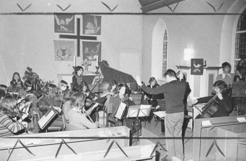 ARH Slg. Bartling 1728, Jugendkonzert in der Johanneskirche, Otternhagen, 1974