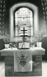 ARH Slg. Bartling 2169, Altar in der Simon- und Judas-Kirche, Basse, 1973