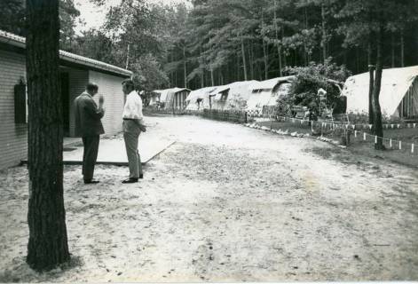 ARH Slg. Bartling 4735, Benachbarter Campingplatz des Freibads im Naherholungsgebiet, Nöpke, 1971