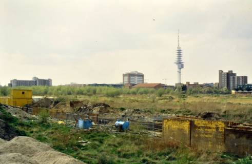 ARH Slg. Bürgerbüro 158, Baustelle in der Nähe des Telemax Fernsehturms, Großbuchholz, zwischen 1999/2005