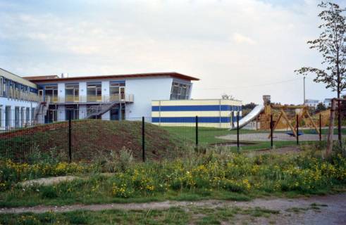 ARH Slg. Bürgerbüro 254, Schulgelände, Hannover, 2000