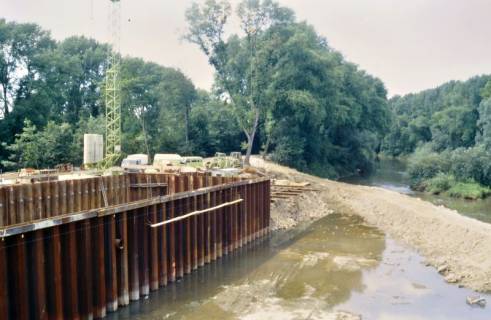 ARH Slg. Bürgerbüro 352, Baustelle an einem Ufer der Leine?, Hannover, 1998