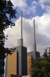 ARH Slg. Bürgerbüro 817, Blick auf die Türme des Heizkraftwerkes, Linden, 1997