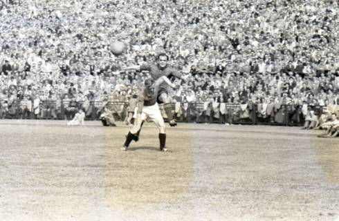 ARH Slg. Fratzer 01-006/00016, Endspiel der Deutschen Meisterschaft 1954 in Hamburg, Hannover 96 gegen Kaiserslautern, Hamburg, 1954
