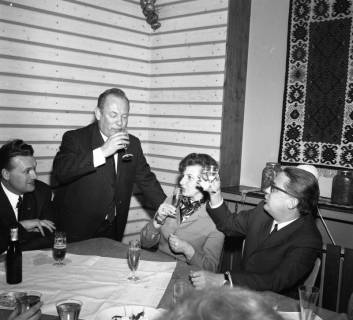 ARH Slg. Fratzer 01-0022/0003, Zlatko "Tschick" Cajkovsakis Hochzeitstag, Belgrad, 1969