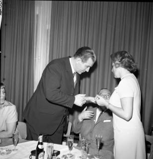 ARH Slg. Fratzer 01-0022/0004, Zlatko "Tschick" Cajkovsakis Hochzeitstag, Belgrad, 1969