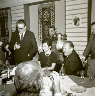 ARH Slg. Fratzer 01-0024/0002, Zlatko "Tschick" Cajkovsakis Hochzeitstag, Belgrad, 1969