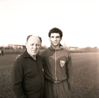 ARH Slg. Fratzer 01-0025/0001, Helmut "Fiffi" Kronsbein und Unbekannter Spieler, ohne Datum