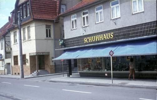 ARH Slg. Fritsche 119, Marktstraße mit dem Schuhhaus Goslar, Burgdorf, ohne Datum