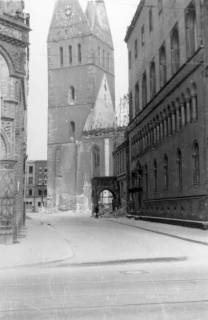 ARH Slg. Janthor 0005, Marktkirche, Hannover, 1945