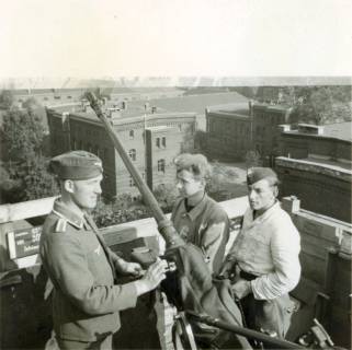 ARH Slg. Janthor 0248, Flakstellung am Welfenplatz(?), Hannover-List, um 1940