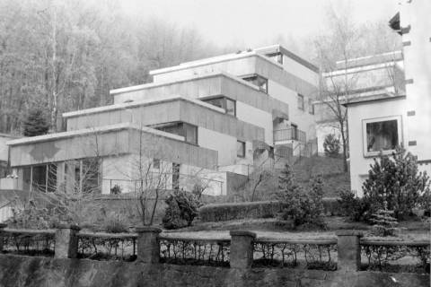 ARH Slg. Weber 02-124/0004, Terrassenhaus in der Große Bergstraße, Gehrden, zwischen 1980/1990