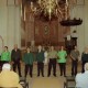 Archiv der Region Hannover, ARH BA 2749, Israelische Besuchergruppe - Chorauftritt in der Kirche, Mandelsloh