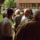 Archiv der Region Hannover, ARH BA 2763, Israelische Besuchergruppe - Programm auf dem Hof von Bodo Messerschmidt, Mandelsloh