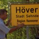 ARH BA 2822, LR Arndt stellt den Schriftzug "Region Hannover" auf Ortsschildern vor