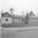 Archiv der Region Hannover, ARH NL Dierssen 0136/0004, Weihnachtsbaum vor dem Rathaus, Springe