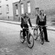 Archiv der Region Hannover, ARH NL Dierssen 0163/0008, 2 Brüder mit Fahrrad