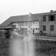 Archiv der Region Hannover, ARH NL Dierssen 1215/0001, Abriss eines Finnenhauses, Bennigsen