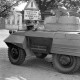 Archiv der Region Hannover, ARH NL Dierssen 1262/0011, Grenzschutz-Panzer, Offleben