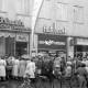 ARH NL Dierssen 1282/0017, Eröffnung Nylon-Vitrine in der Karmarschstraße?, Hannover