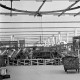 Archiv der Region Hannover, ARH NL Dierssen 1345/0005, Neubau VW-Werk: Innenaufnahmen bei Probemontage, Hannover