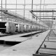 Archiv der Region Hannover, ARH NL Dierssen 1345/0008, Neubau VW-Werk: Innenaufnahmen bei Probemontage, Hannover