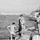 ARH NL Dierssen 1363/0028, Tour d'Europe: Männer baden im Hafen, Monte-Carlo