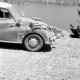 Archiv der Region Hannover, ARH NL Dierssen 1364/0011, Tour d'Europe: Auto in der Landschaft, Jugoslawien