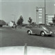 Archiv der Region Hannover, ARH NL Dierssen 1403/0012, Verkehrsaufnahme mit einer Robotkamera, Blick auf die Telefunken-Hauptverwaltung, Ricklingen