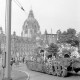 Archiv der Region Hannover, ARH NL Dierssen 1536/0012, Schützenausmarsch vor dem Neuen Rathaus, Hannover