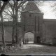 Archiv der Region Hannover, ARH NL Kageler 319, 1. Weltkrieg, Tor der Stadtmauer in Montigny, Frankreich