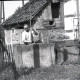 Archiv der Region Hannover, ARH NL Kageler 2058, Brunnen mit Stange, Langreder