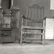 ARH NL Kageler 3138, Schaukelstuhl und Ofen in einem Bauernhaus, Leveste