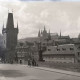ARH NL Kageler 3194, Blick von der Karlsbrücke (Karluv most) auf den Kleinseitner Brückenturm (Malostranská mostecká vež) und die Prager Burg im Hintergrund, Prag