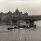 Archiv der Region Hannover, ARH NL Kageler 3232, Blick über die Elbe mit Schaufelrad-Dampfschiff auf die Carolabrücke und das Ministerialgebäude, Dresden