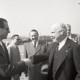 Archiv der Region Hannover, ARH NL Koberg 6980, Offizielle Besucher auf dem Messegelände, Hannover