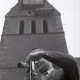 Archiv der Region Hannover, ARH NL Koberg 9120, Ein Mann mit Kamera vor der Marktkirche, Hannover