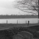 Archiv der Region Hannover, ARH NL Koberg 945, Blick vom Friedhof auf einen See, Gleidingen