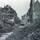 Archiv der Region Hannover, ARH NL Koberg 9691, Zerstörte Häuser in der Altstadt, rechts die Kreuzkirche, Hannover
