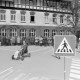 Archiv der Region Hannover, ARH NL Mellin 01-003/0002, Eröffnung des Verkehrsübungsplatzes auf dem Schulhof der Grundschule in Großburgwedel