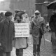 Archiv der Region Hannover, ARH NL Mellin 01-004/0002, Anti-Atomkraft Demonstration gegen das Atommülllager Gorleben