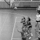 Archiv der Region Hannover, ARH NL Mellin 01-021/0009, Basketball in der Turnhalle des Gymnasiums Großburgwedel