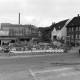 Archiv der Region Hannover, ARH NL Mellin 01-031/0001, Neubau der Bahnunterführung (im Hintergrund die Zuckerfabrik), Lehrte