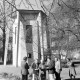 Archiv der Region Hannover, ARH NL Mellin 01-035/0015, Turm-Glockenspiel (Carillon) im Garten der Henriettenstiftung, Hannover