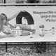 Archiv der Region Hannover, ARH NL Mellin 01-088/0013, Reklameschild der Tankstellenkette "Gasolin"