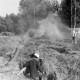 Archiv der Region Hannover, ARH NL Mellin 01-106/0018, Feuerwehr im Wald