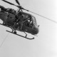 Archiv der Region Hannover, ARH NL Mellin 01-128/0010, Übung? der Rettung aus der Luft mit einem Helikopter