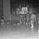 ARH NL Mellin 01-132/0005, Handballspiel in einer Turnhalle